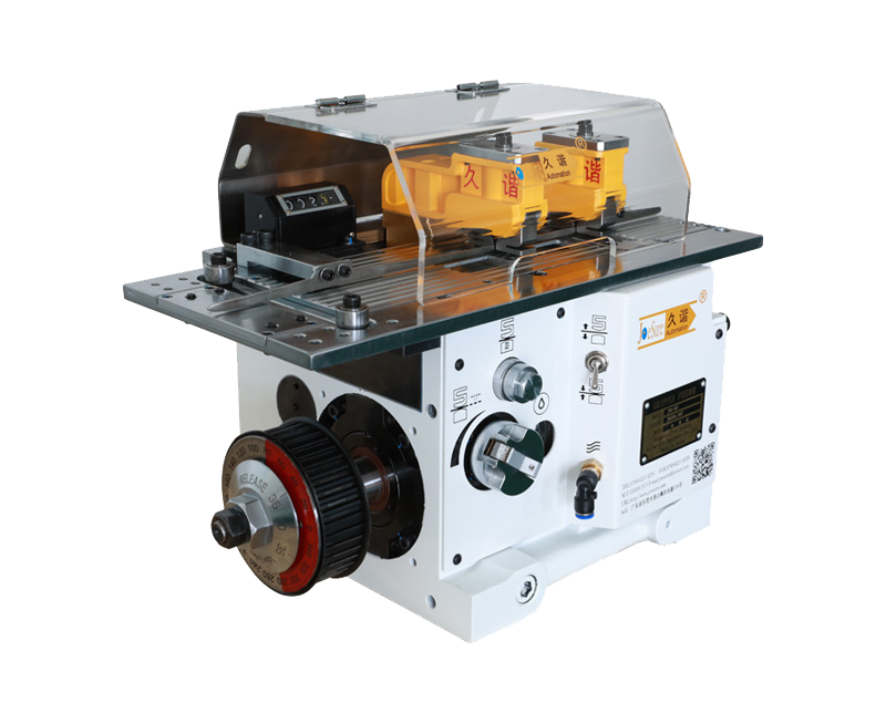 我們?cè)谑褂脹_床送料機(jī)的時(shí)候，在工作中需要注意什么?